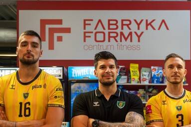 Fabryka Formy Partnerem siatkarzy GieKSy