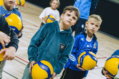 Przedszkolaki z "czwórki" odwiedziły "Suwałki Arenę"