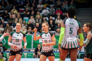 Adrianna Szady na czwarty sezon w #VolleyWrocław 