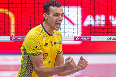 Z Nysy na olimpijski turniej beach volleya pod wieżą Eiffla!