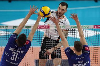 Mistrz pewnie zaczął play-off w PlusLidze. JSW Jastrzębski Węgiel wygrywa bez strat [WIDEO]