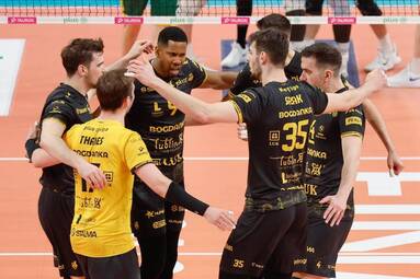 BOGDANKA LUK Lublin się nie zatrzymuje! Pierwszy mecz finału PlusLigi wygrywa 3:0 [WIDEO]