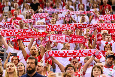 Brazylia lepsza od Polaków w Memoriale Wagnera. Niesamowita zabawa biało-czerwonych kibiców w wypełnionej TAURON Arenie w Krakowie