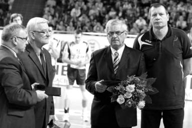 Minuta ciszy na cześć Kazimierza Pietrzyka poprzedzi inaugurację PLS 1. Ligi