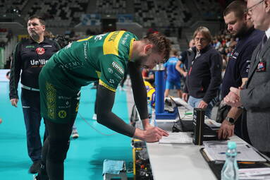 Trzecie zwycięstwo Aluronu, Cuprum Stilon nadal bez wygranej