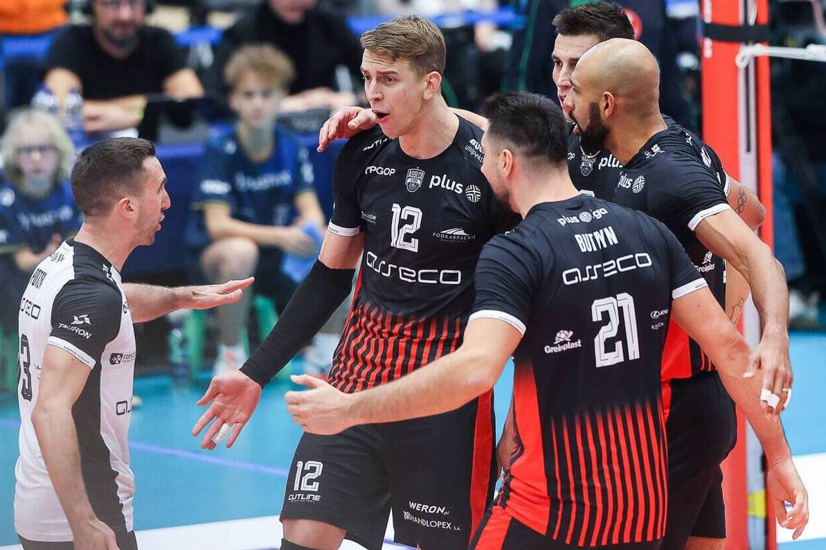 Asseco Resovia zatrzymała PGE Projekt [WIDEO]