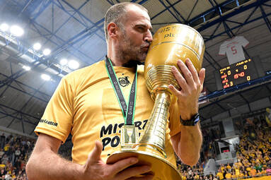 Massimo Botti odsłania drugą twarz: „Jestem nerdem, który potrzebuje ucieczki”