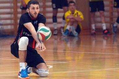 Od trzygodzinnych podróży autobusem do siatkarskiego szczytu. Niezwykła historia Kamila Nalepki